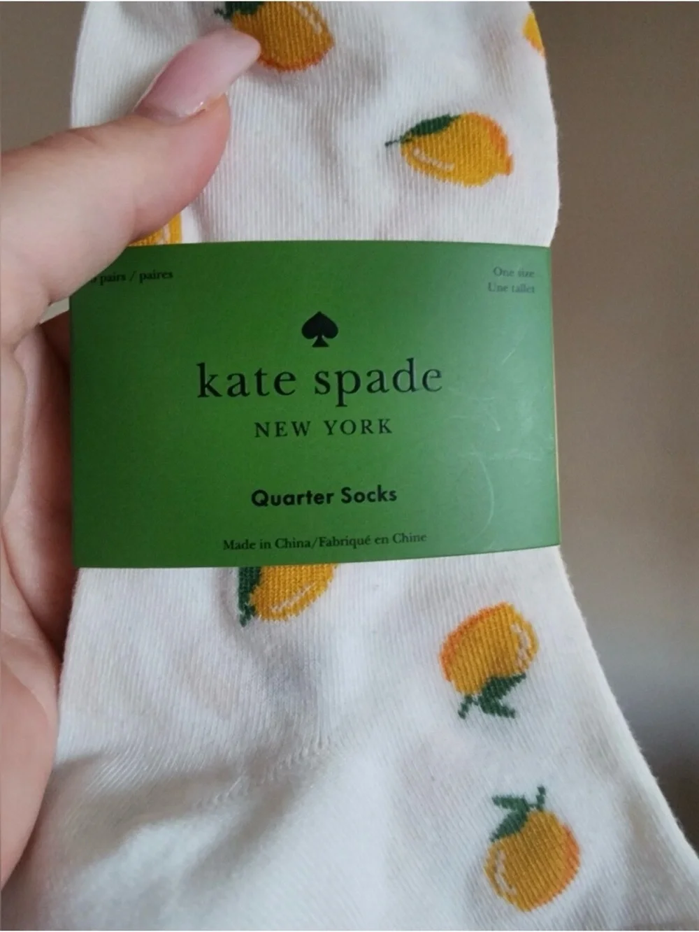 KATE SPADE Quarter Socks Pk Of 3 - Lemon Print, White and Grey